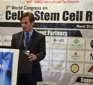 Dr. Lox an internationally renown Sports and Regenerative Medicine